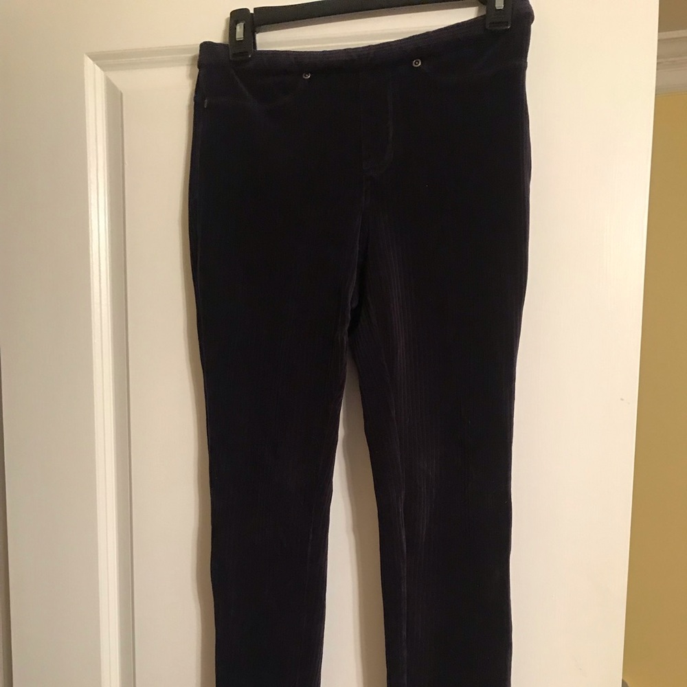 Women’s corduroy stretch pants